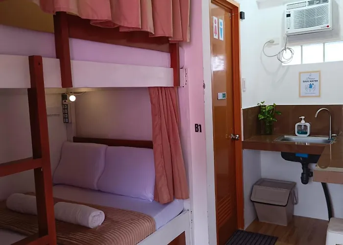 Bolo Airport Dorm L Hostel *